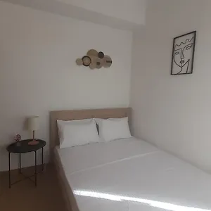 https://tiny-apartment.rethymnohotels.net