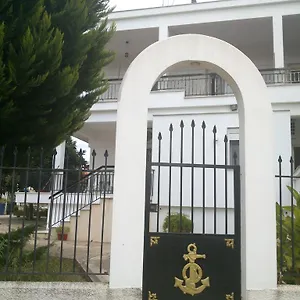 https://kalaitzis-apartments.hotelschalkidiki.net