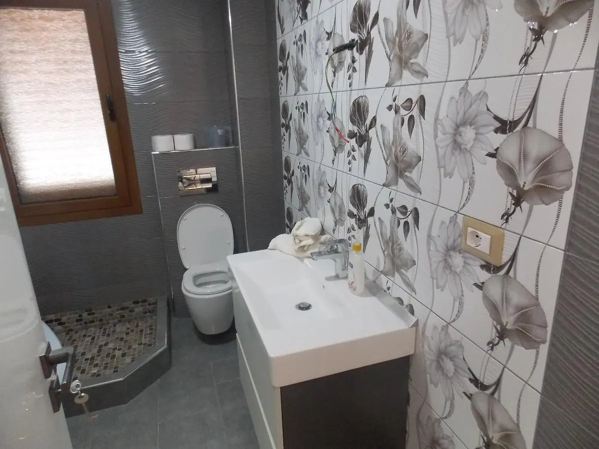 Apartment Villa Alfred Sarande