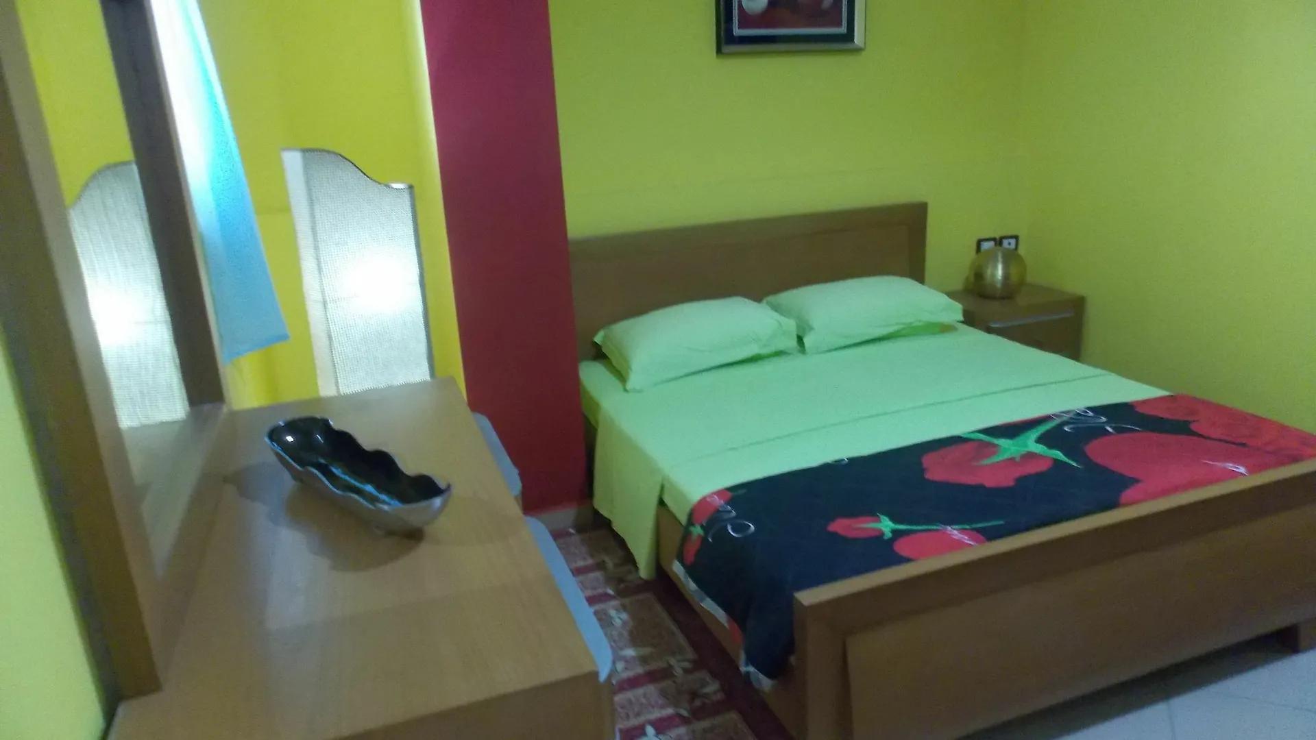 Villa Alfred Sarande 0*,